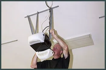 Two Guys Garage Door Service Pemberton, NJ 609-439-4296 - serv-cont-open-gr-43m